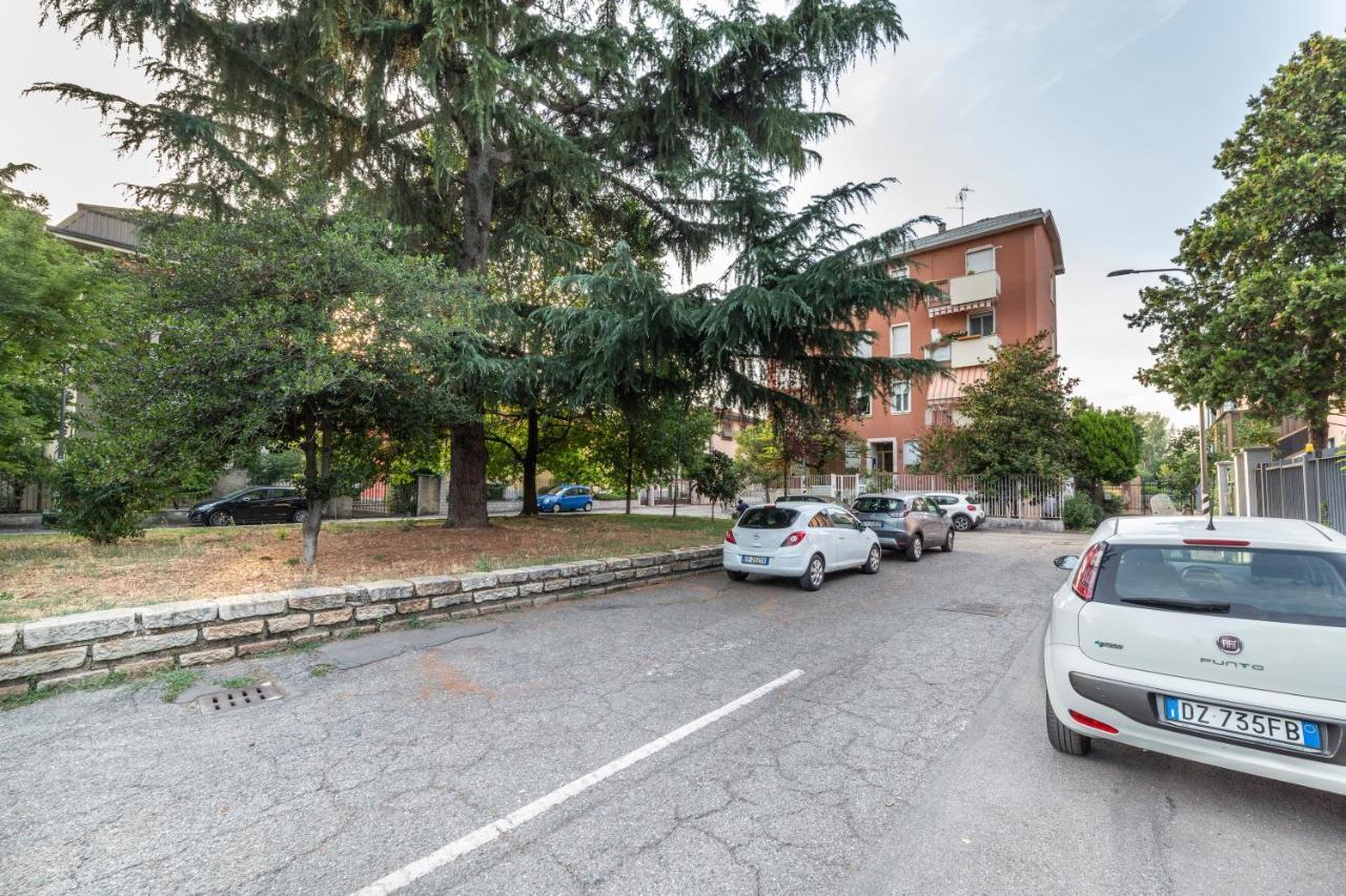 Precotto Comfortable Flat With Balcony Apartment *