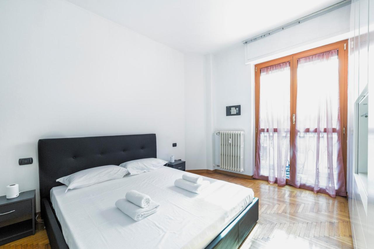 Cenisio M5 Lovely - With Balcony! Apartment