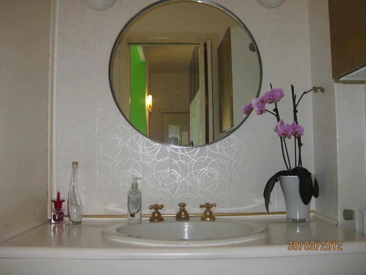 Stunning 1-bed In Leilighet