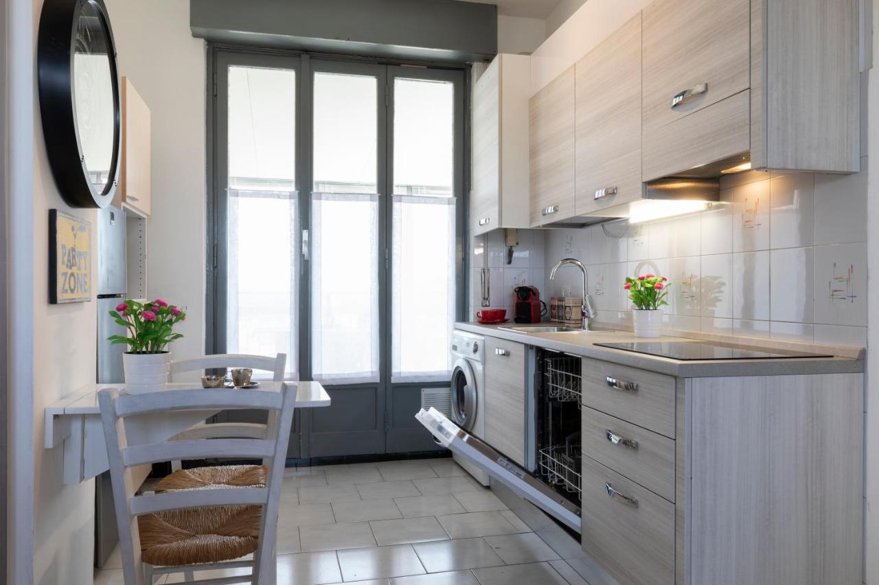 La Veranda - Bright Floor With Views Of The Madonnina Leilighet *