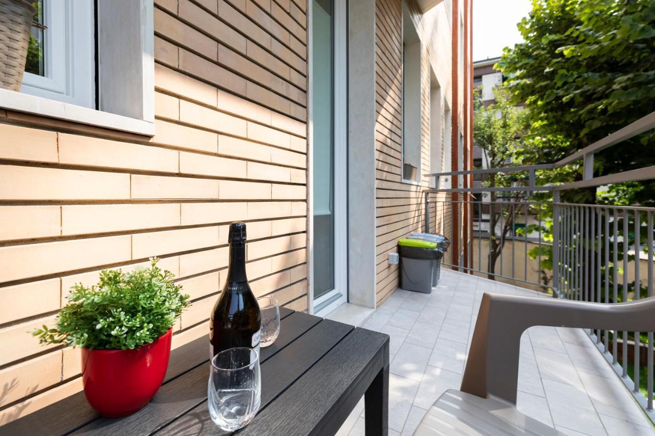 West - Modern And Comfortable Apartment Mailand