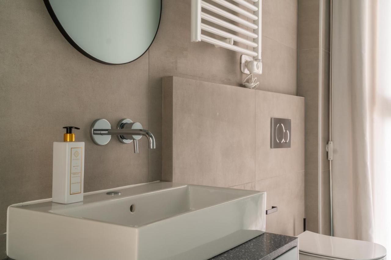 Bluemoon Apartments R&R Appartamento Milano