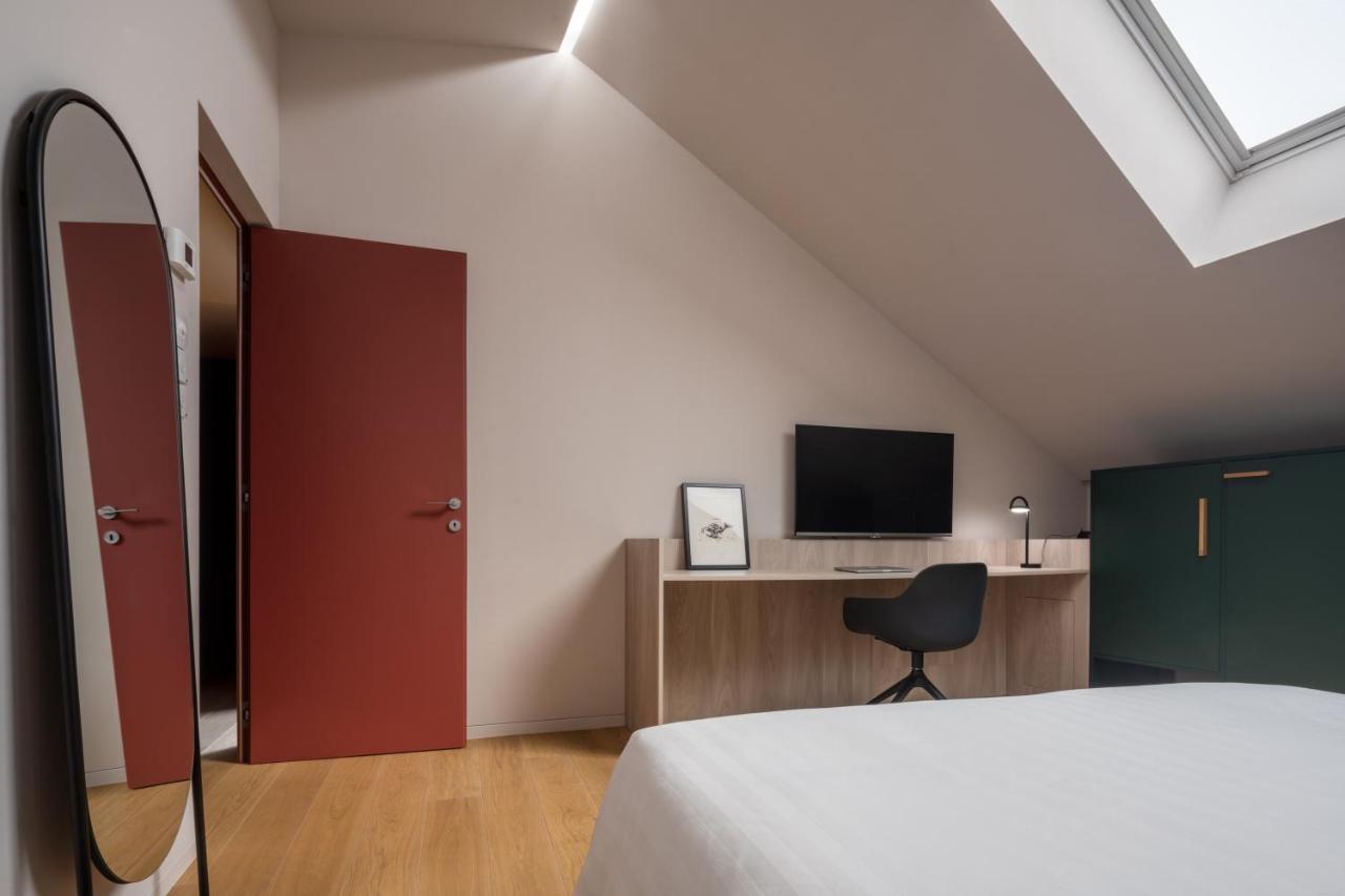 Bluemoon Apartments R&R Milano