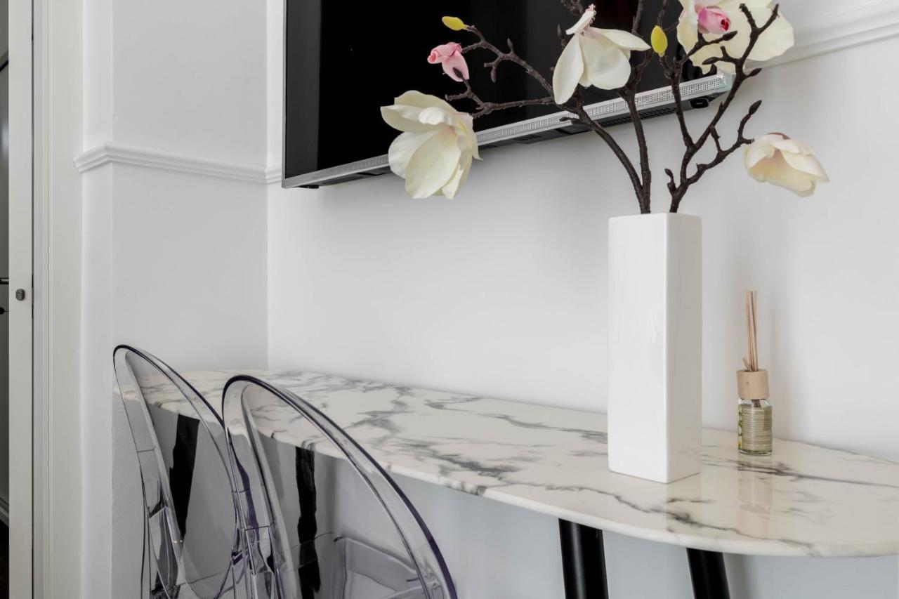 Joivy Chic For 3 Close To Sempione Park Milano