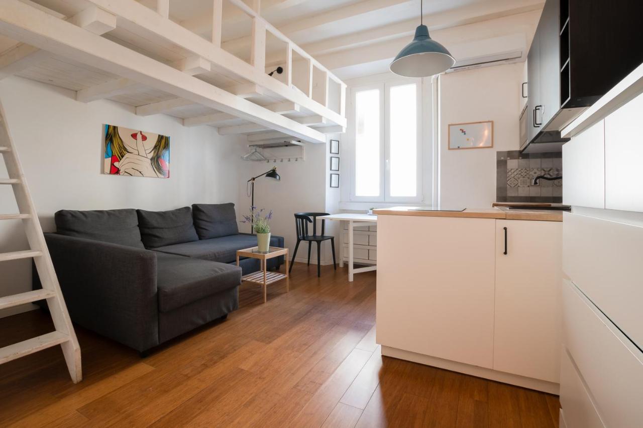 Cozy Near Navigli Leilighet