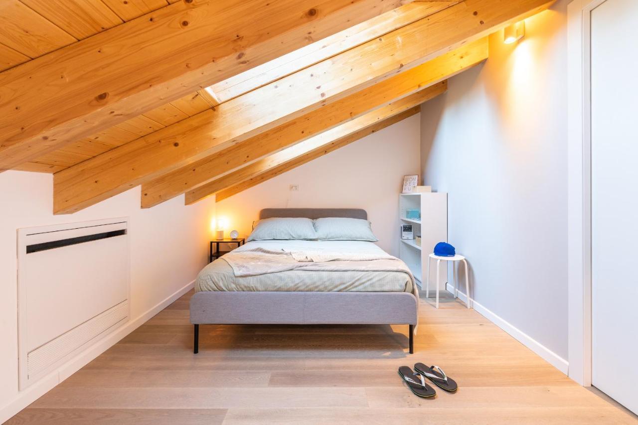 Joivy Contemporary In Historical Giambellino-lorenteggio Apartment Mailand