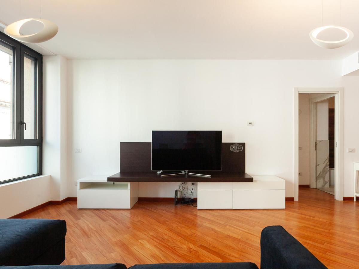 Easyhomes-madonnina View Appartement Milaan
