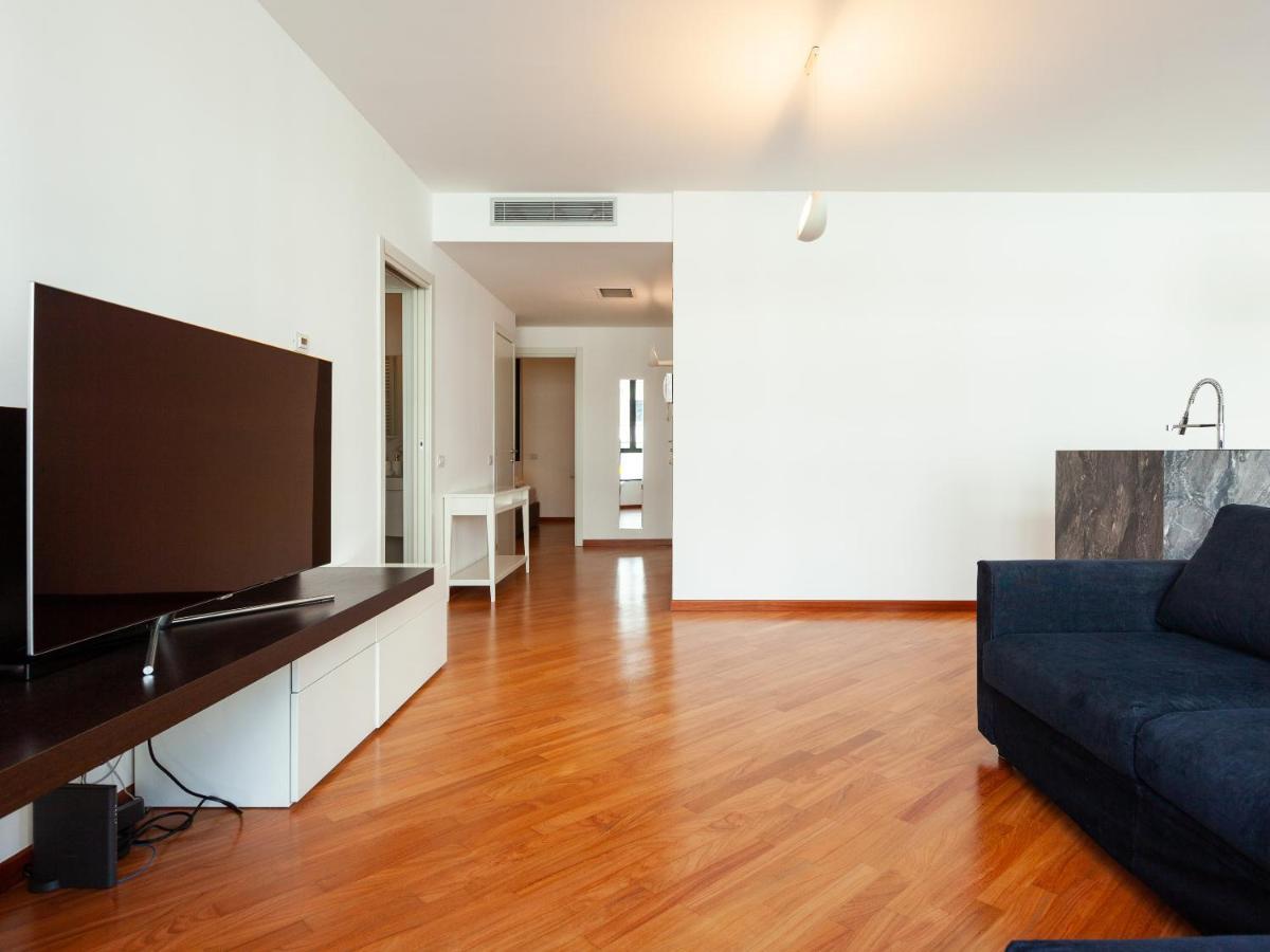 Easyhomes-madonnina View Appartement