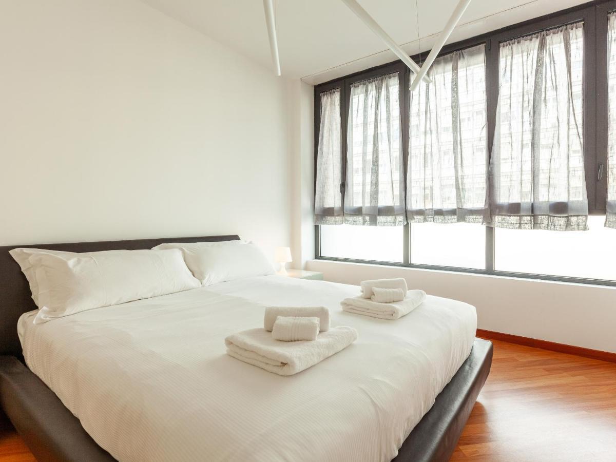 Easyhomes-madonnina View Appartement