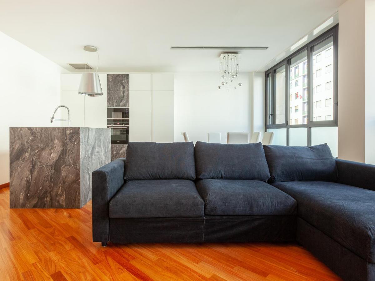 Easyhomes-madonnina View Appartement