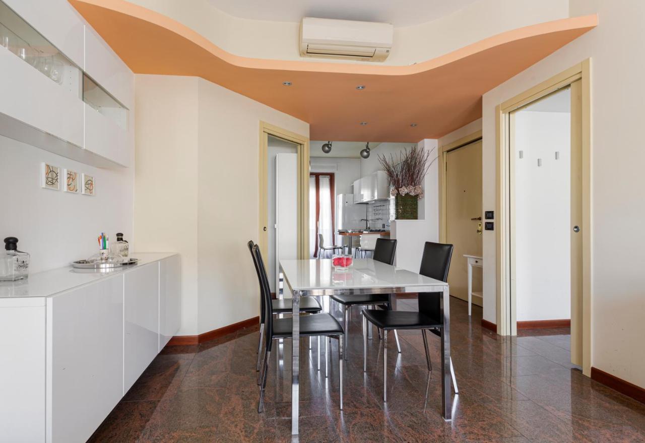 Beautiful Next To Sempione And Life - Viale Teodorico Milano