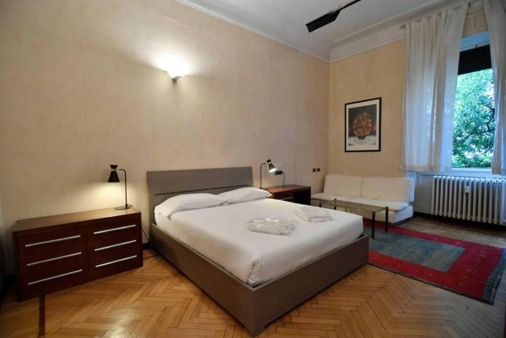 Ampio Centro Crocetta Milano