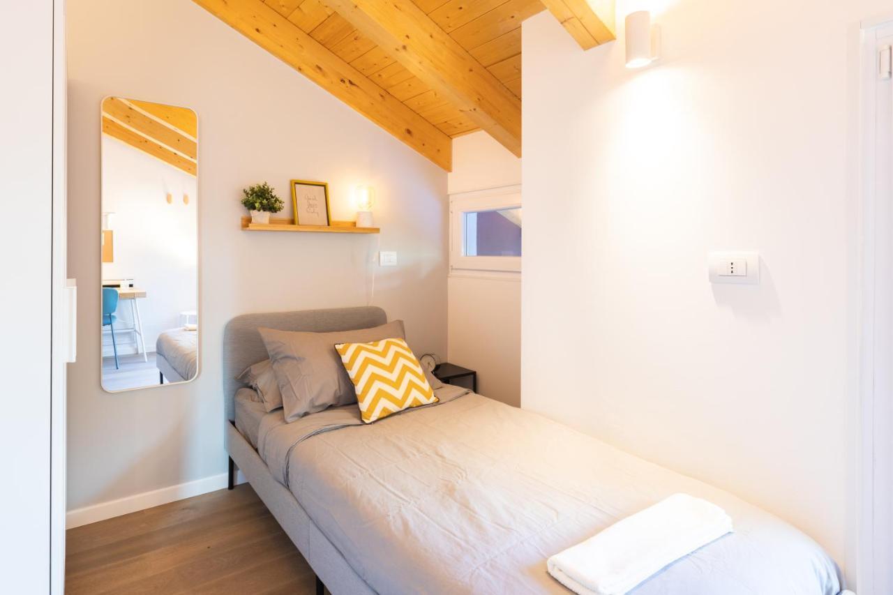 Apartment Joivy Contemporary In Historical Giambellino-lorenteggio Mailand