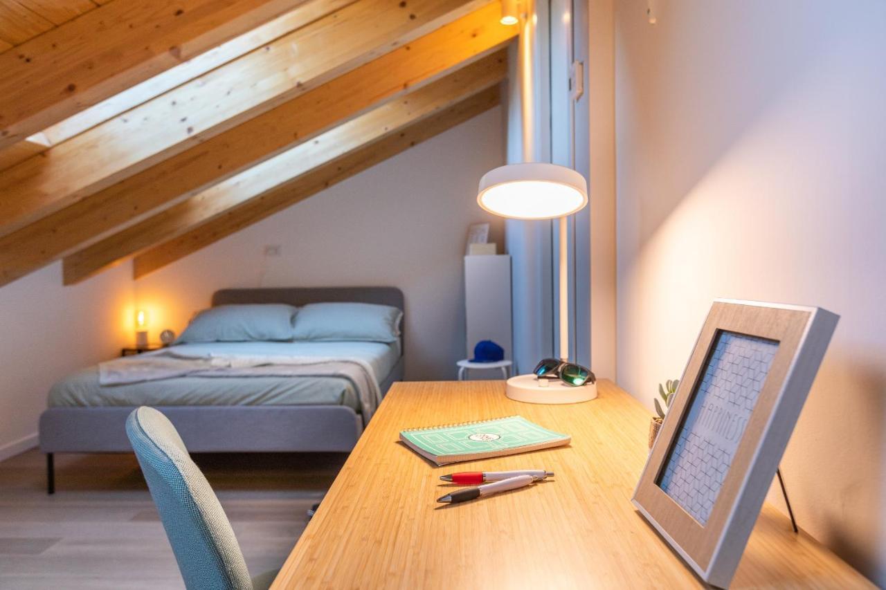 Joivy Contemporary In Historical Giambellino-lorenteggio Apartment Mailand