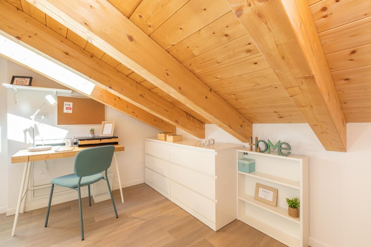 Joivy Contemporary In Historical Giambellino-lorenteggio Apartment Mailand