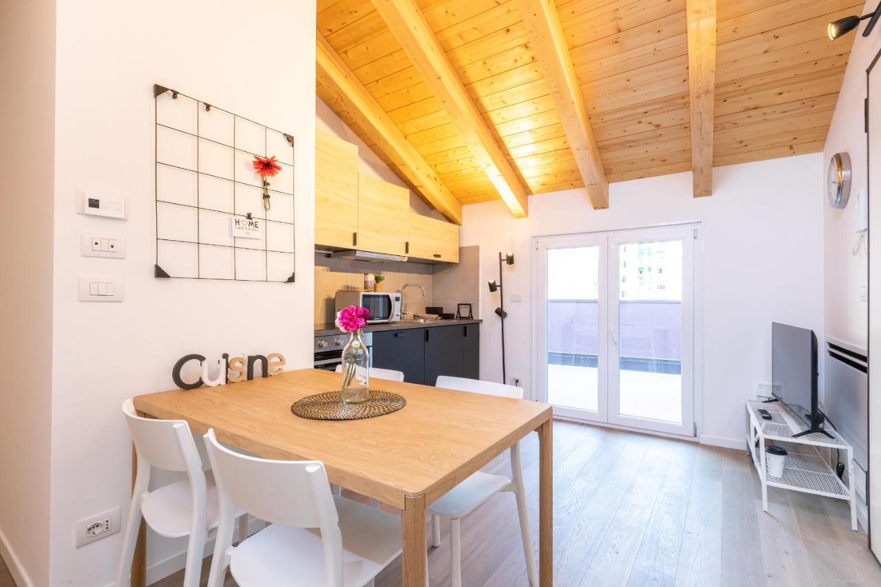 Joivy Contemporary In Historical Giambellino-lorenteggio Apartment Mailand