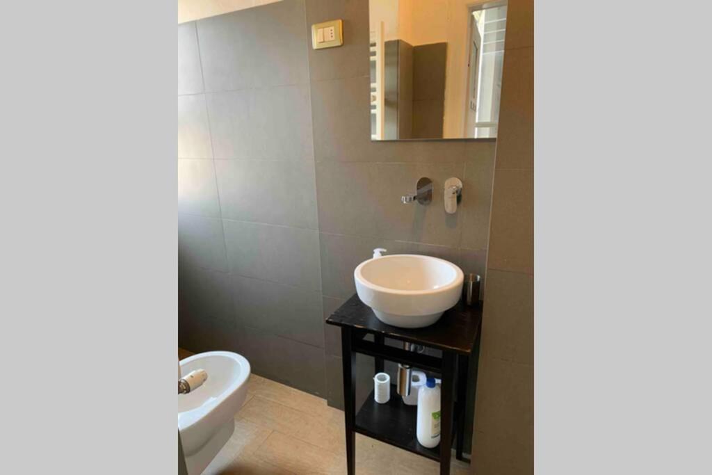Apartment Splendido Con Tutti Servizi In Zona Navigli Milan