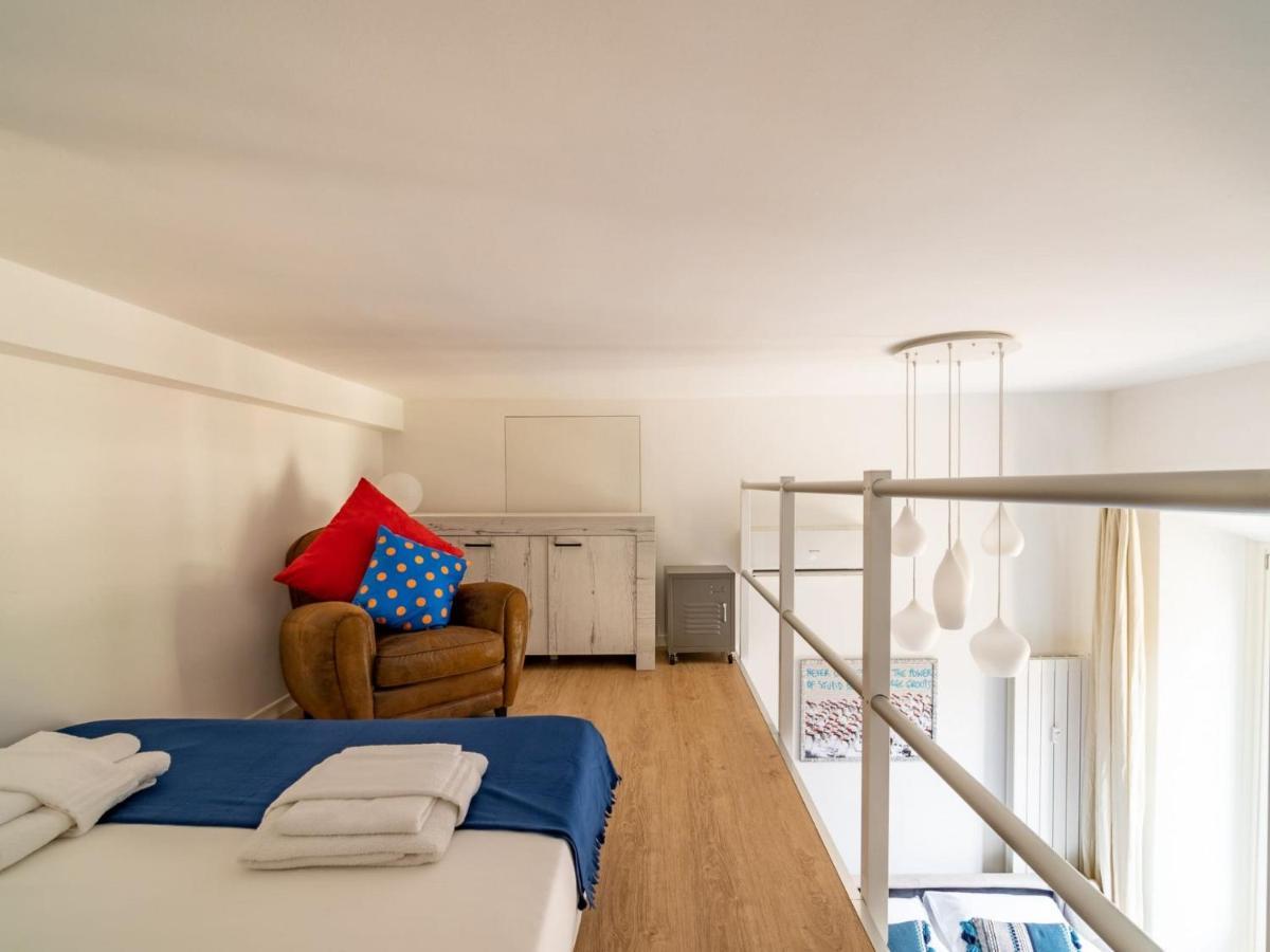 Appartement The Rent - Lovely Loft With Balcony Near Piazza Vetra Milaan