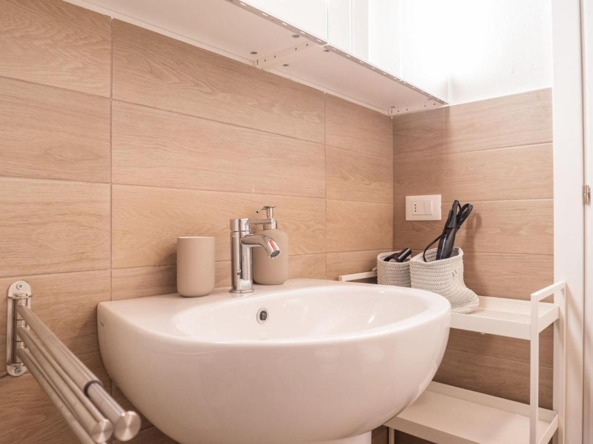 The Best Rent - In Crescenzago District Apartment Mailand