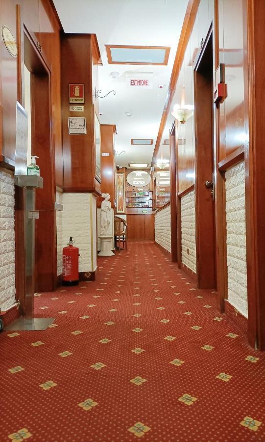 Hotel Fiorella 3*