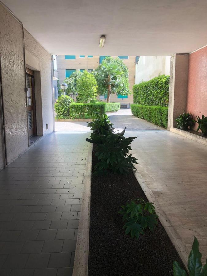 Joivy Lovely For 4 Next To Bus And Metro Station Appartement *
