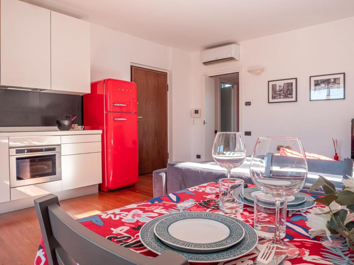 Appartamento Bright One-bedroom With Terrace In *