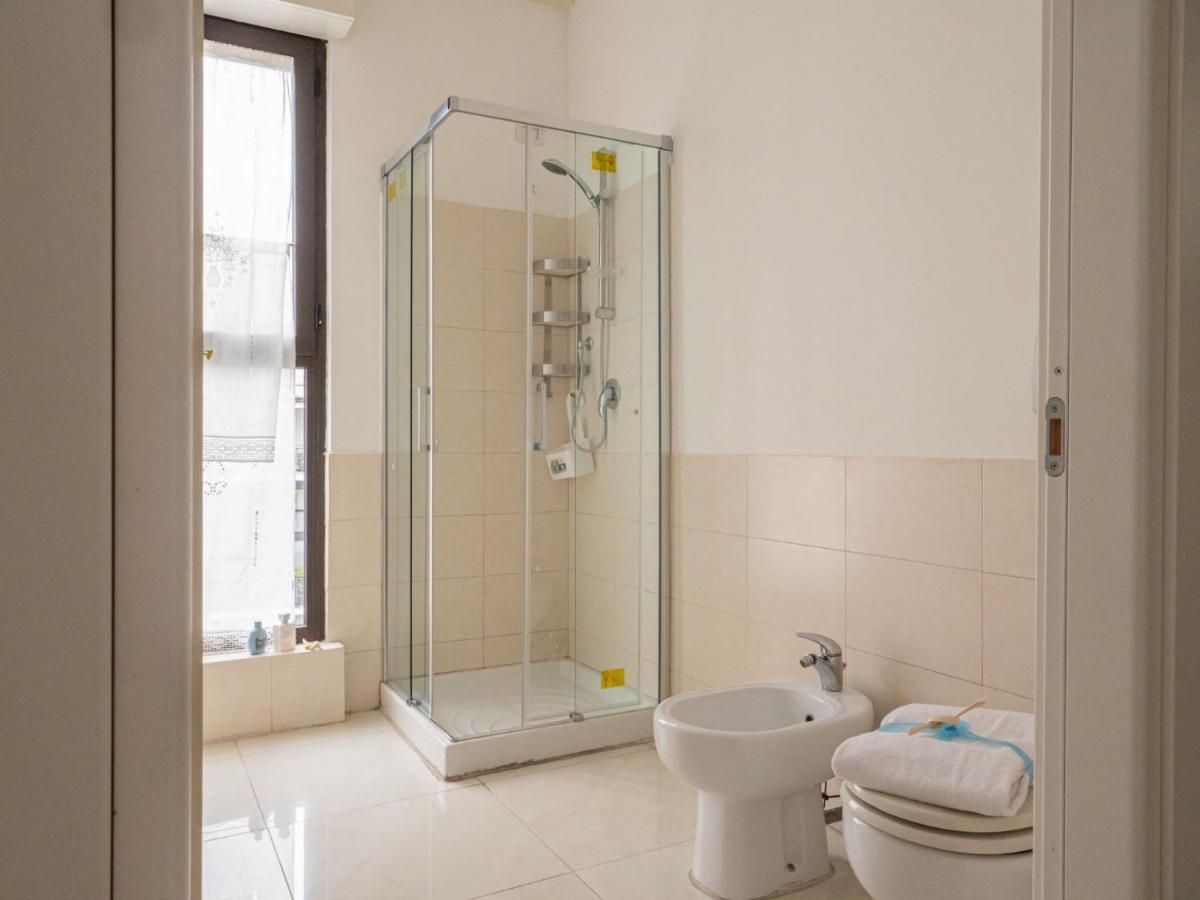 The Rent - Spacious With Balcony In Viale Monza Apartment *