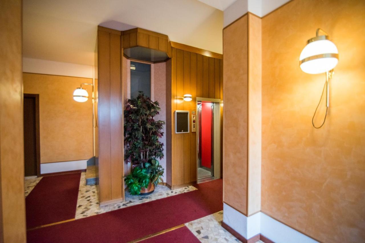 Appartamento The Rent - Viale Corsica *