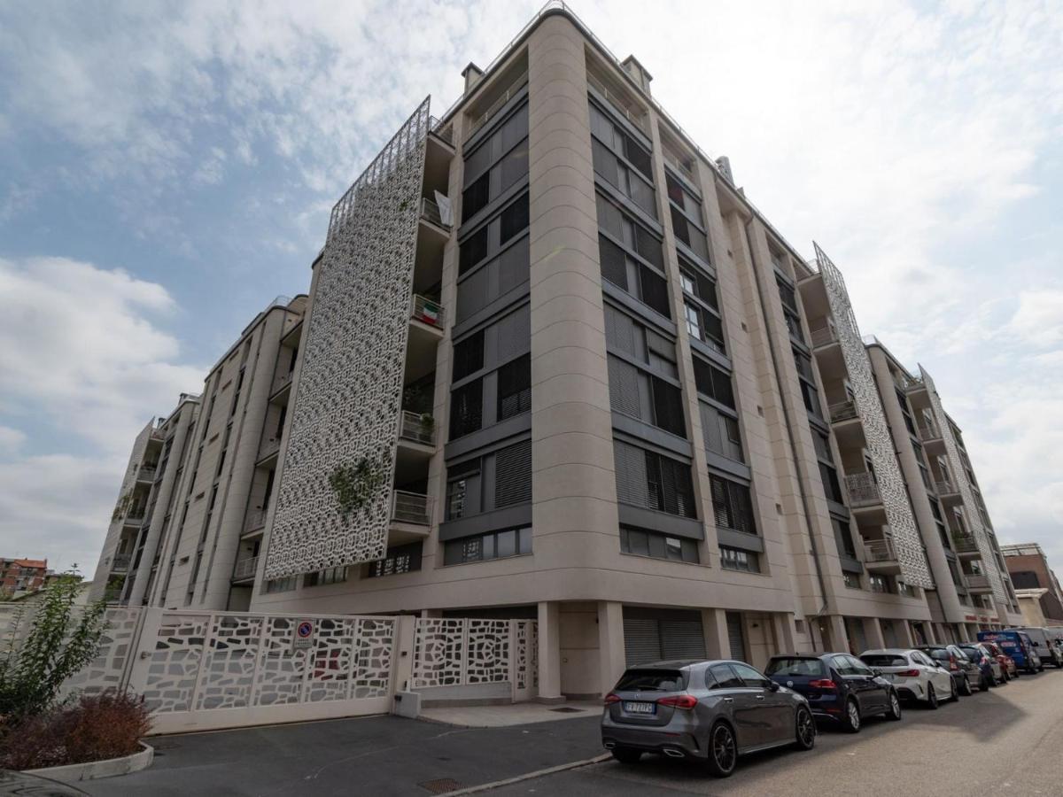 The Best Rent - Spacious Four-bedroom Close To Forlanini Distrct Milano
