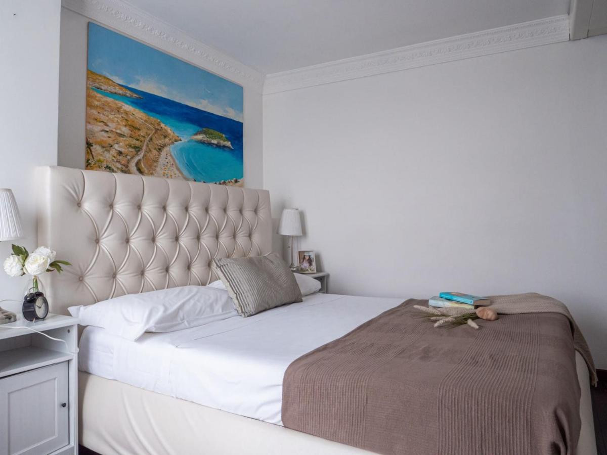 The Rent - Spacious With Balcony In Viale Monza * Mailand