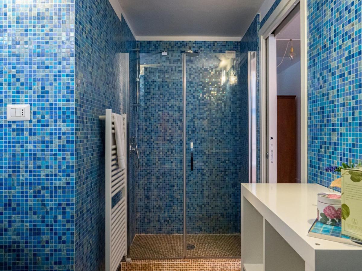 The Rent - Spacious With Balcony In Viale Monza Apartment *