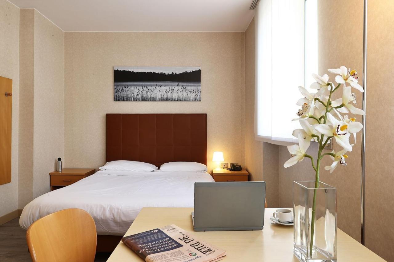 Aparthotel Cimarosa 3*