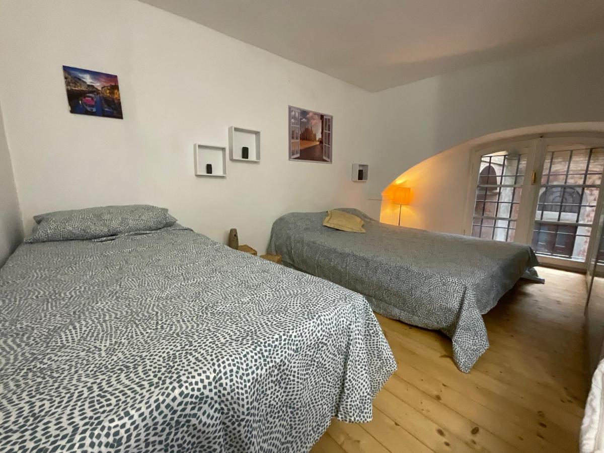 Big In Piazza Duomo Apartment