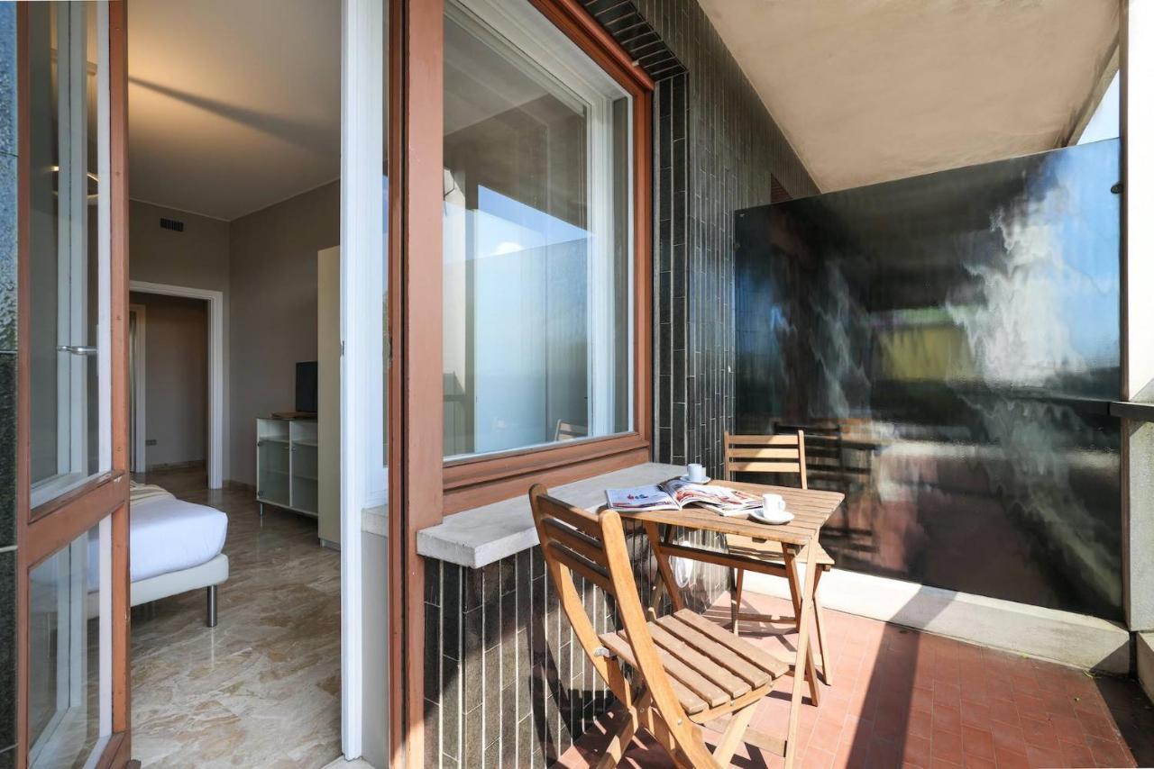 Contempora - Elvezia 8 - E53 Apartment