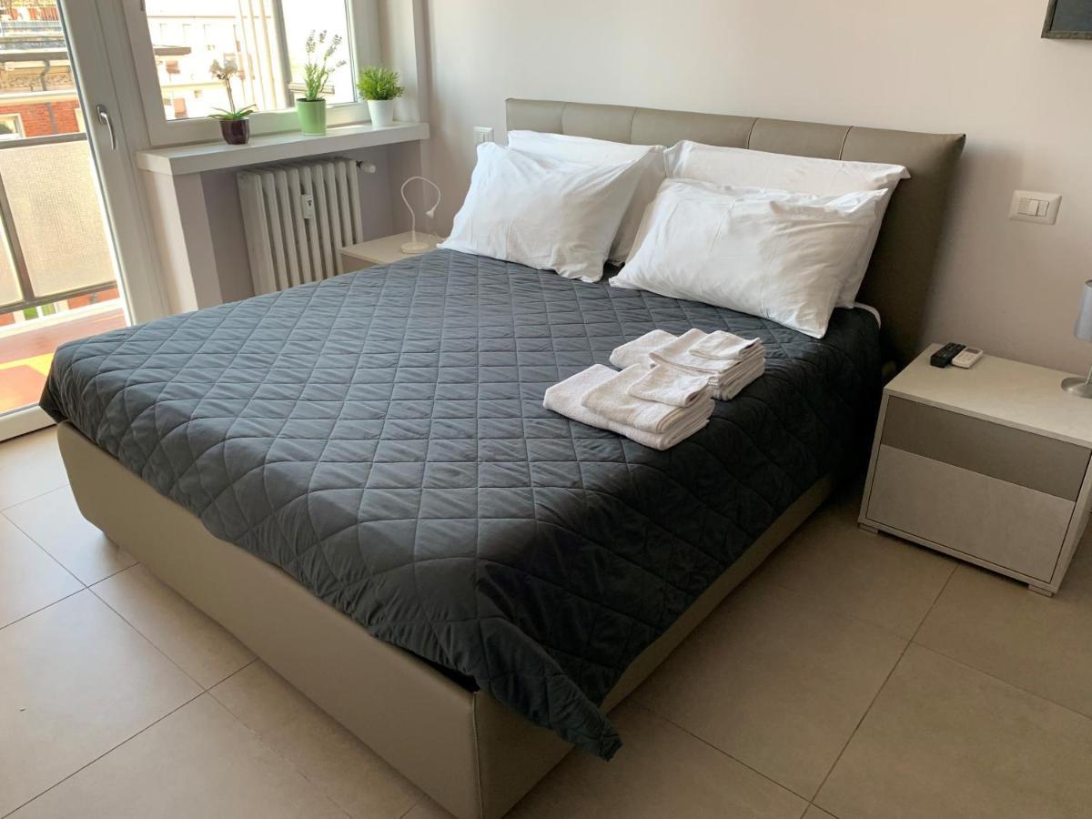 Apartment Bright Place Navigli Milan
