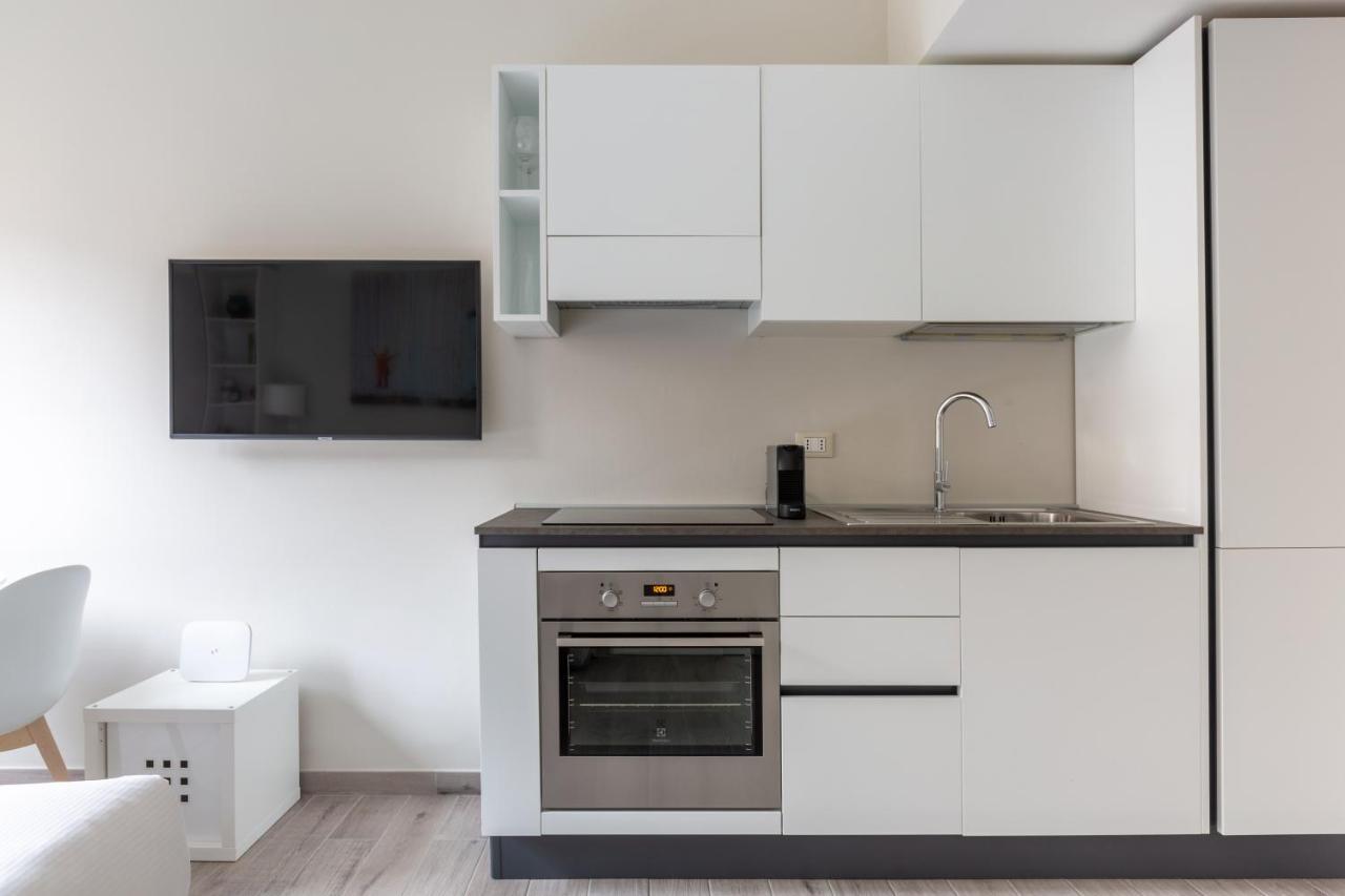 Via Panizza - Grazioso Monolocale, Posizione Elegante E Milano