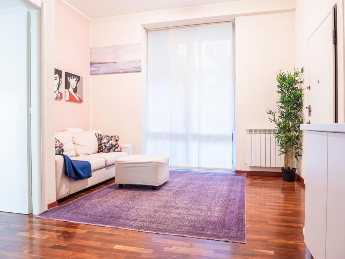The Best Rent - Lovely One-bedroom In Isola District Appartamento