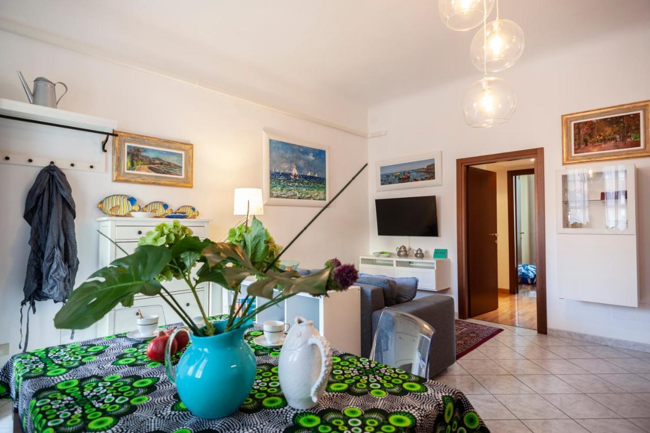 Gioia Home: A Due Passi Dalla Stazione E Con Posto Auto Lejlighed Milano