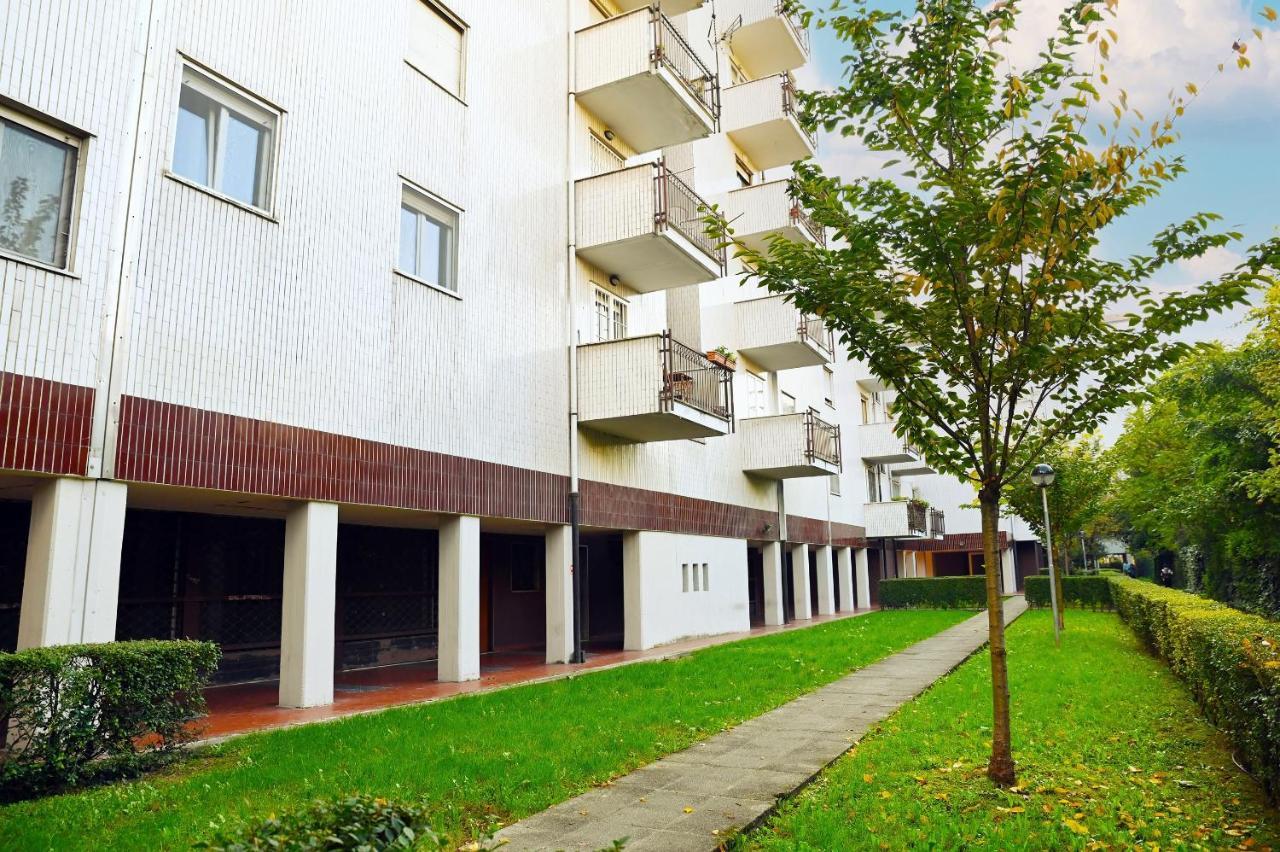 Gjestgiverier Guest House Lucca Milano