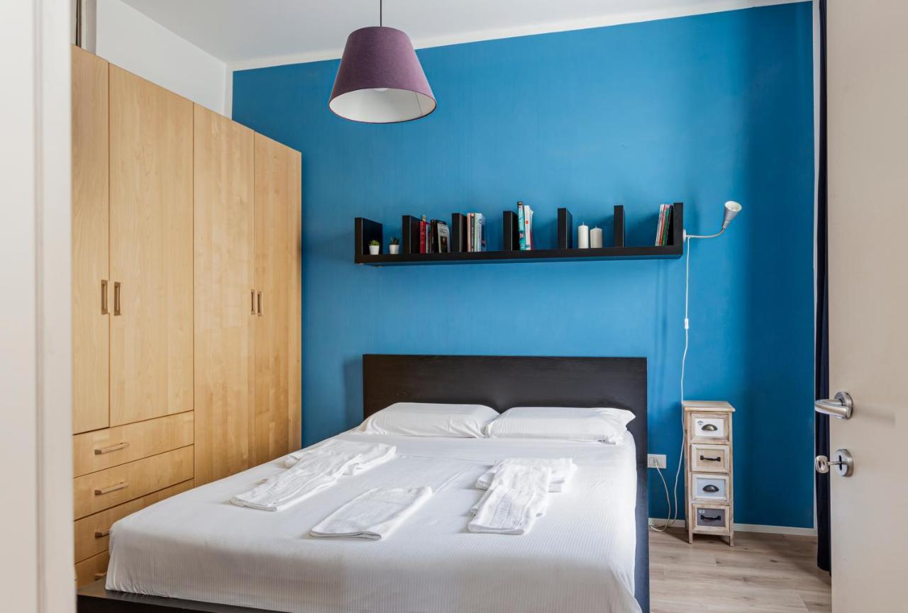 The Place, Your Place To Be - Via Tadino Apartment Mailand
