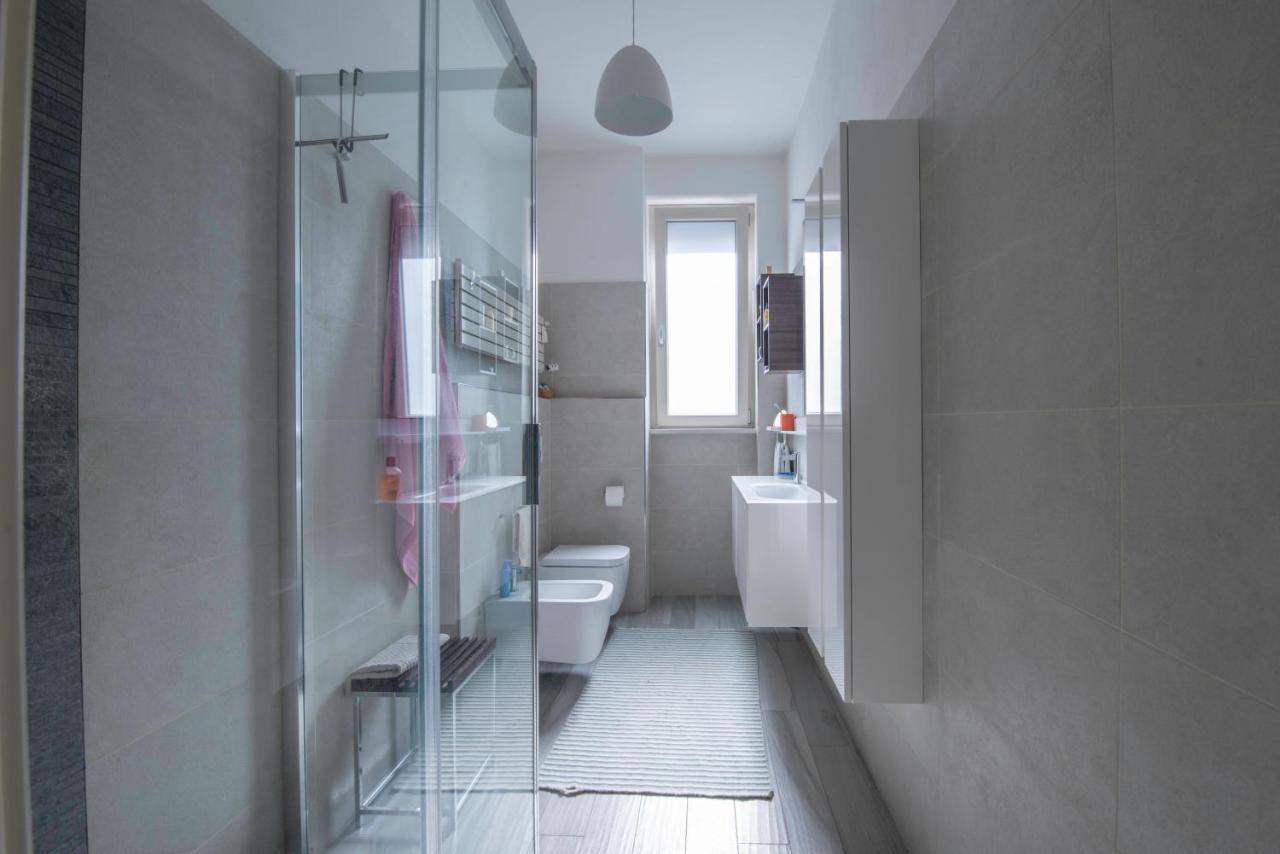Comfy-cozy 2 Bedroom-via Boscovich Milan