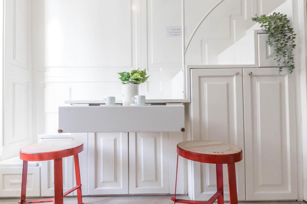 Joivy Lovely For 2 With Balcony Near Duomo Leilighet Milano