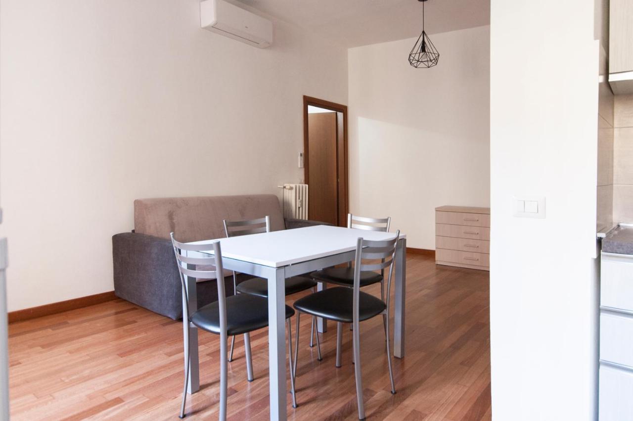 Youhosty - Lomazzo C 3 * Milano