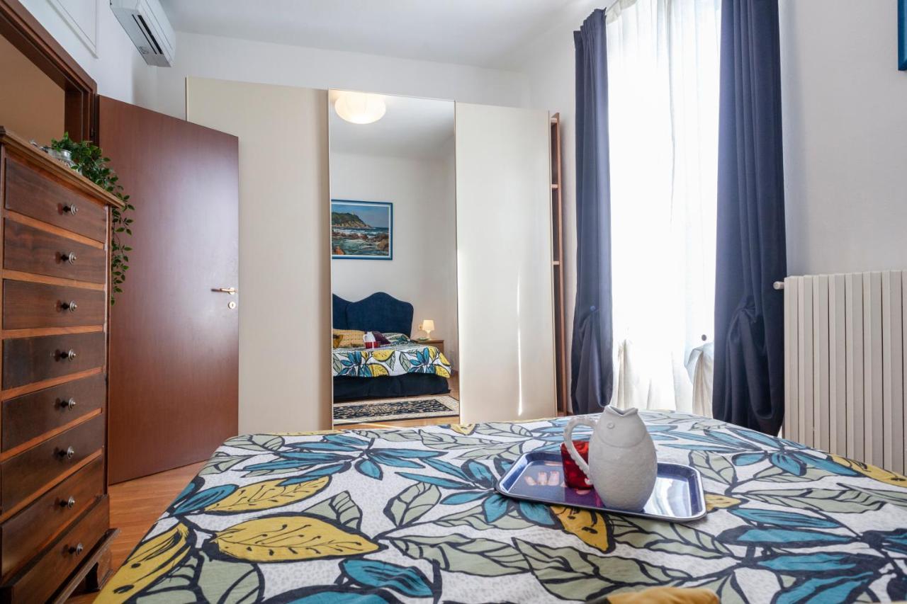 Gioia Home: A Due Passi Dalla Stazione E Con Posto Auto Lejlighed Milano