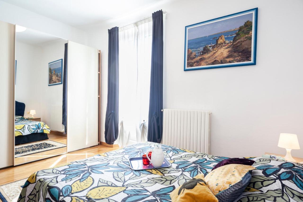 Gioia Home: A Due Passi Dalla Stazione E Con Posto Auto Lejlighed