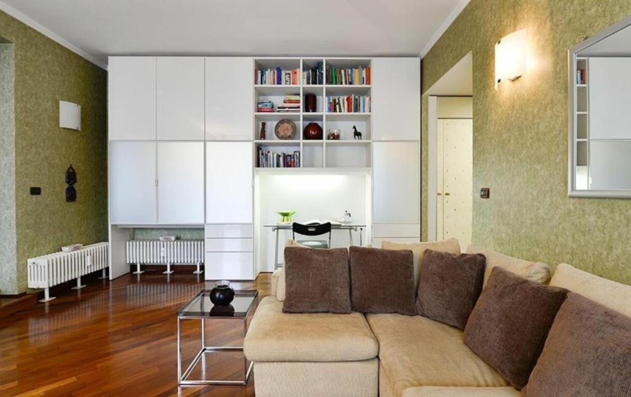 Carlo Poma By Halldis Apartment *