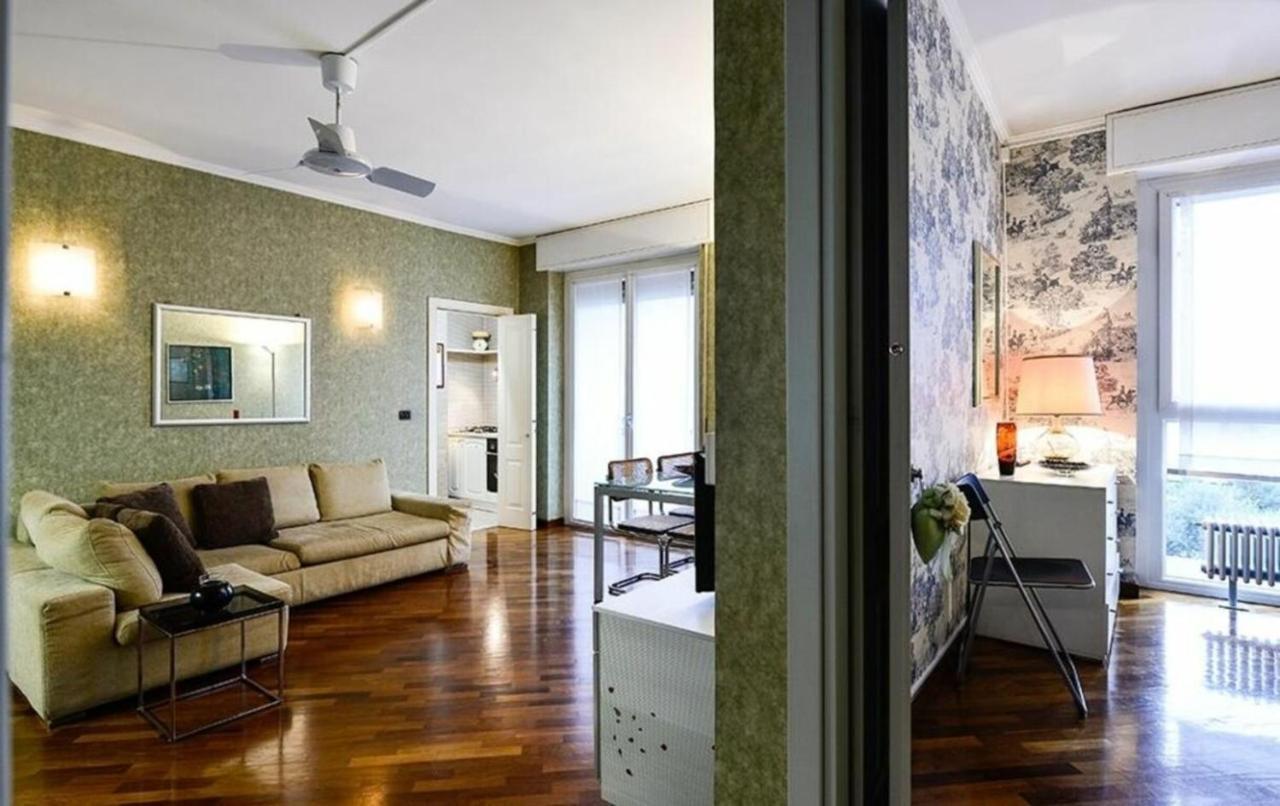 Carlo Poma By Halldis Apartment