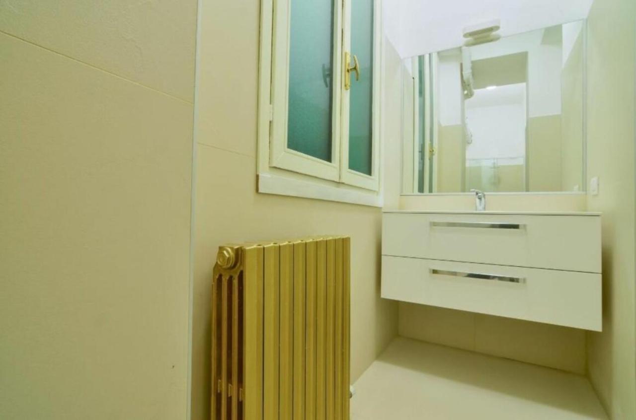 Appartement Bacone Liberty Olimpia Milaan