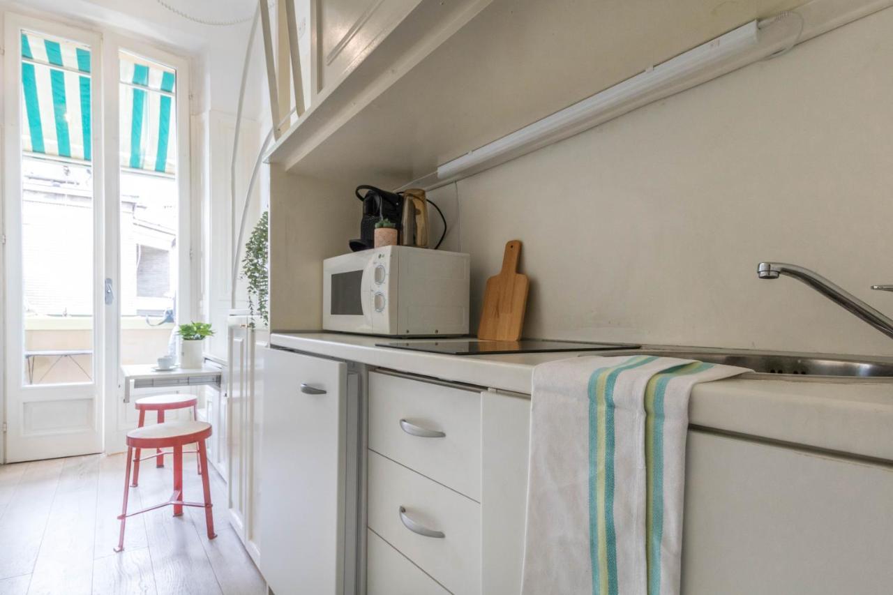 Joivy Lovely For 2 With Balcony Near Duomo Milano