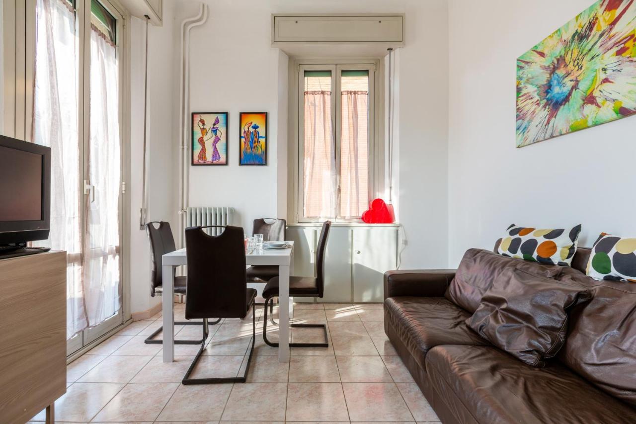 Appartement Cosy Close To Iulm Milaan